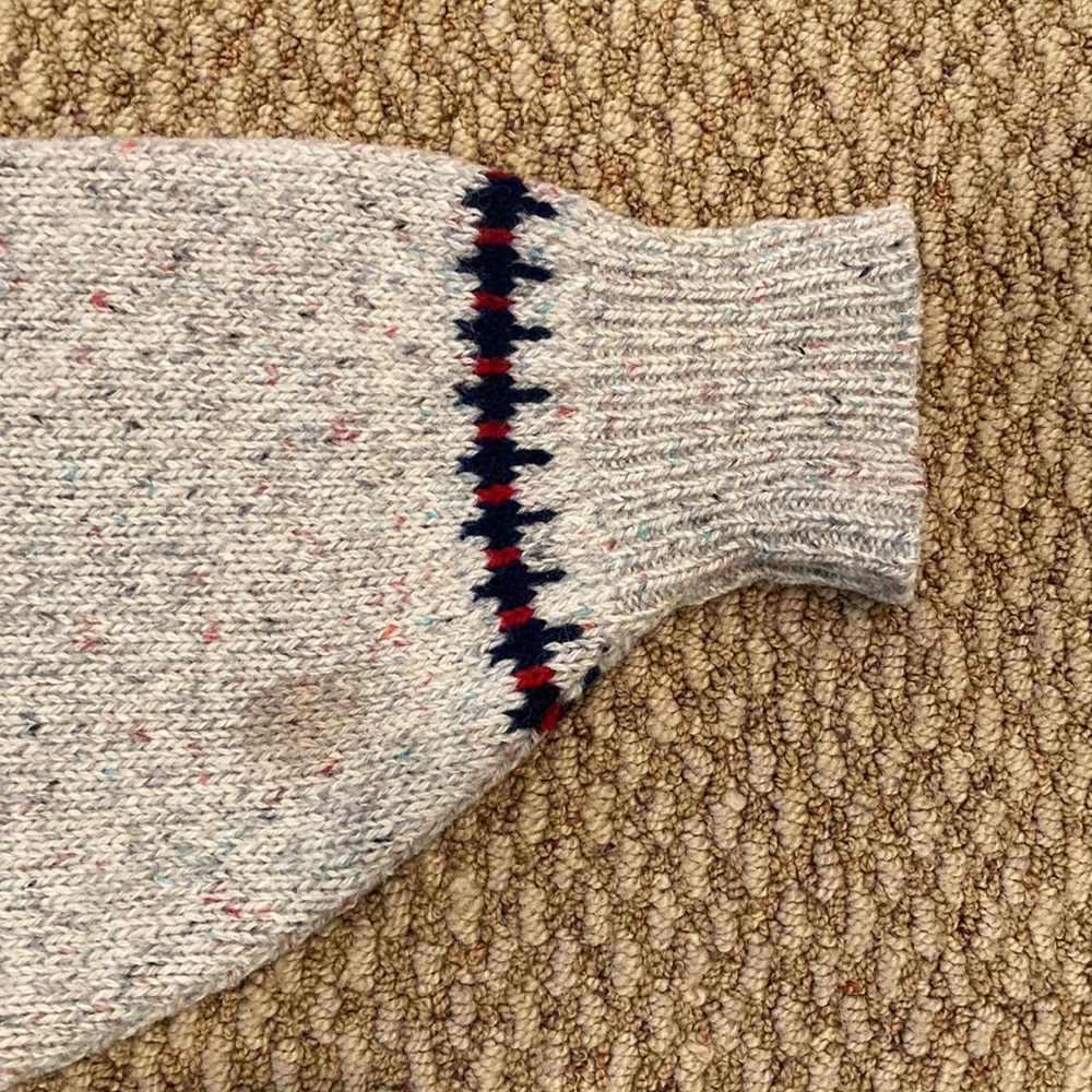 Vintage Lands’ End Men’s Wool Sweater - Picture 9 of 9